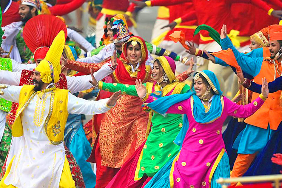 Professional Bhangra dancers performing in Chandigarh